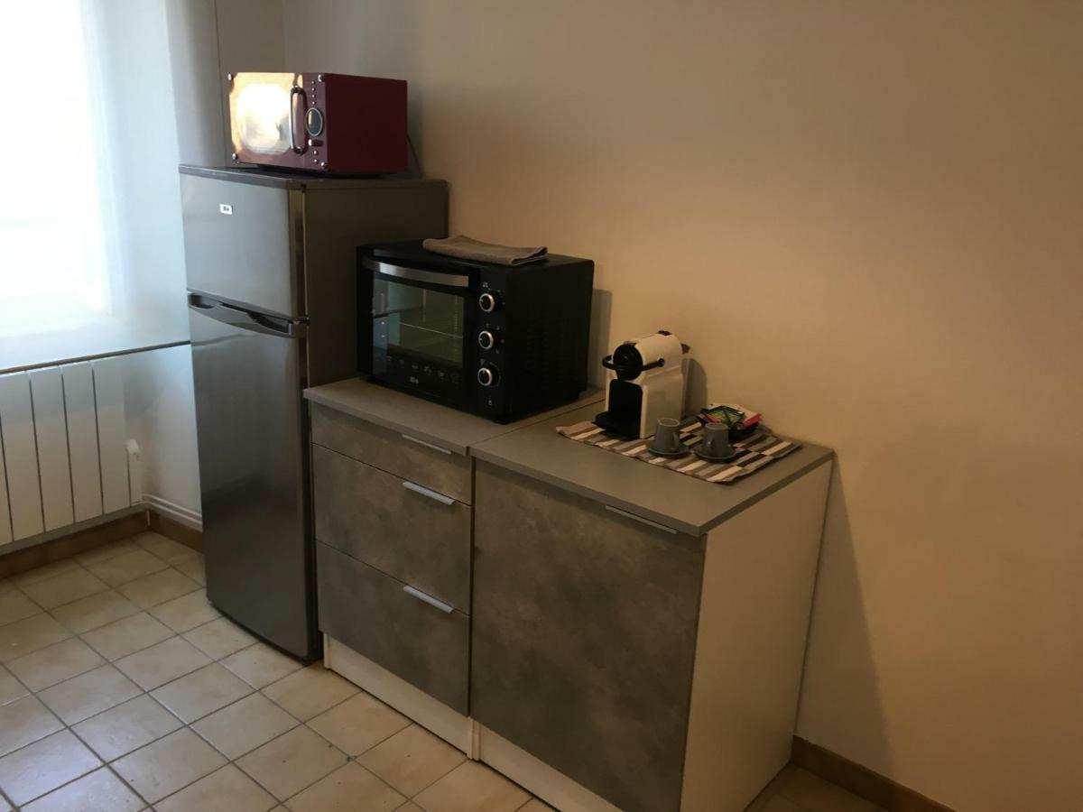 Charmant T2 Rdc Dans Residence Avec Parc Arbore Saint-Pierre-le-Moutier ภายนอก รูปภาพ