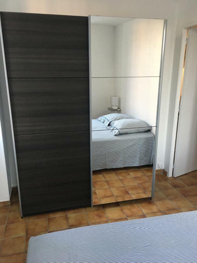 Charmant T2 Rdc Dans Residence Avec Parc Arbore Saint-Pierre-le-Moutier ภายนอก รูปภาพ